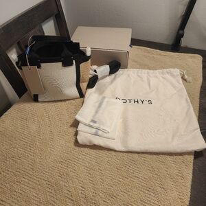 Rothy’s PIANO KEYS THE MINI HANDBAG (No box📣)